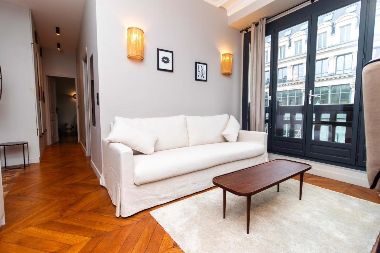 Apartment Center Of Paris By Studio Prestige Exterior foto