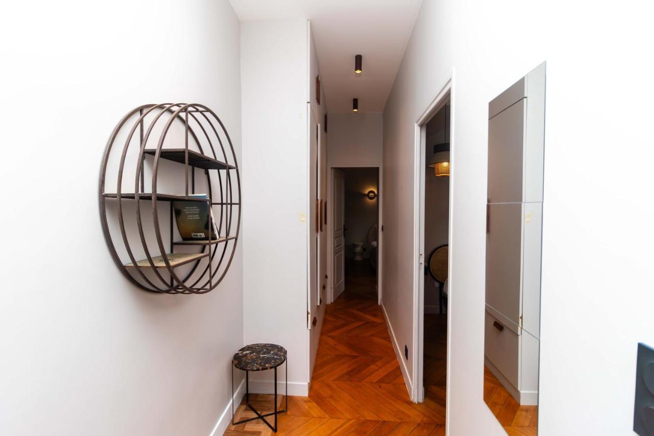 Apartment Center Of Paris By Studio Prestige Exterior foto